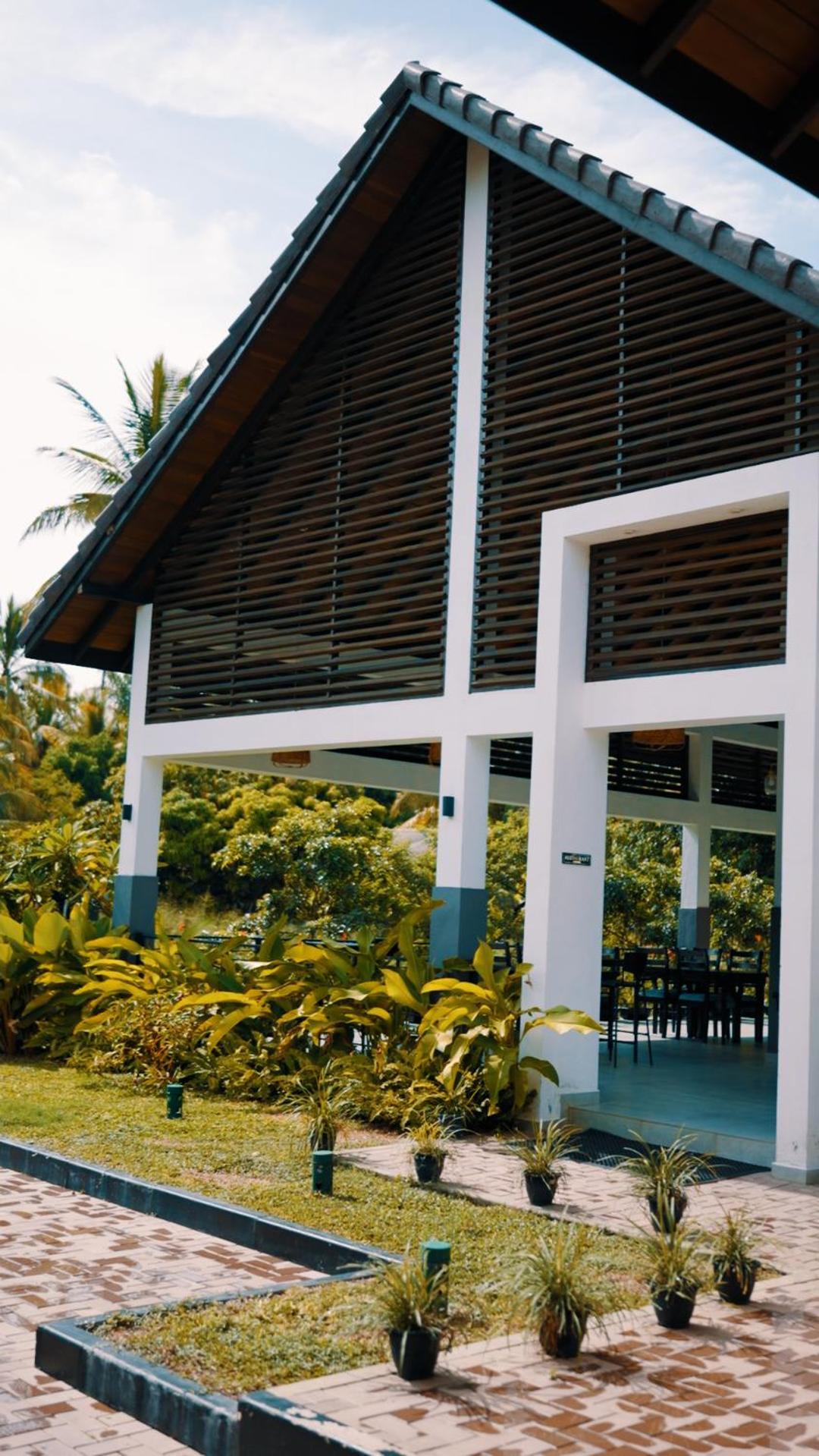 Lion Gate Hotel Sigiriya Exterior photo